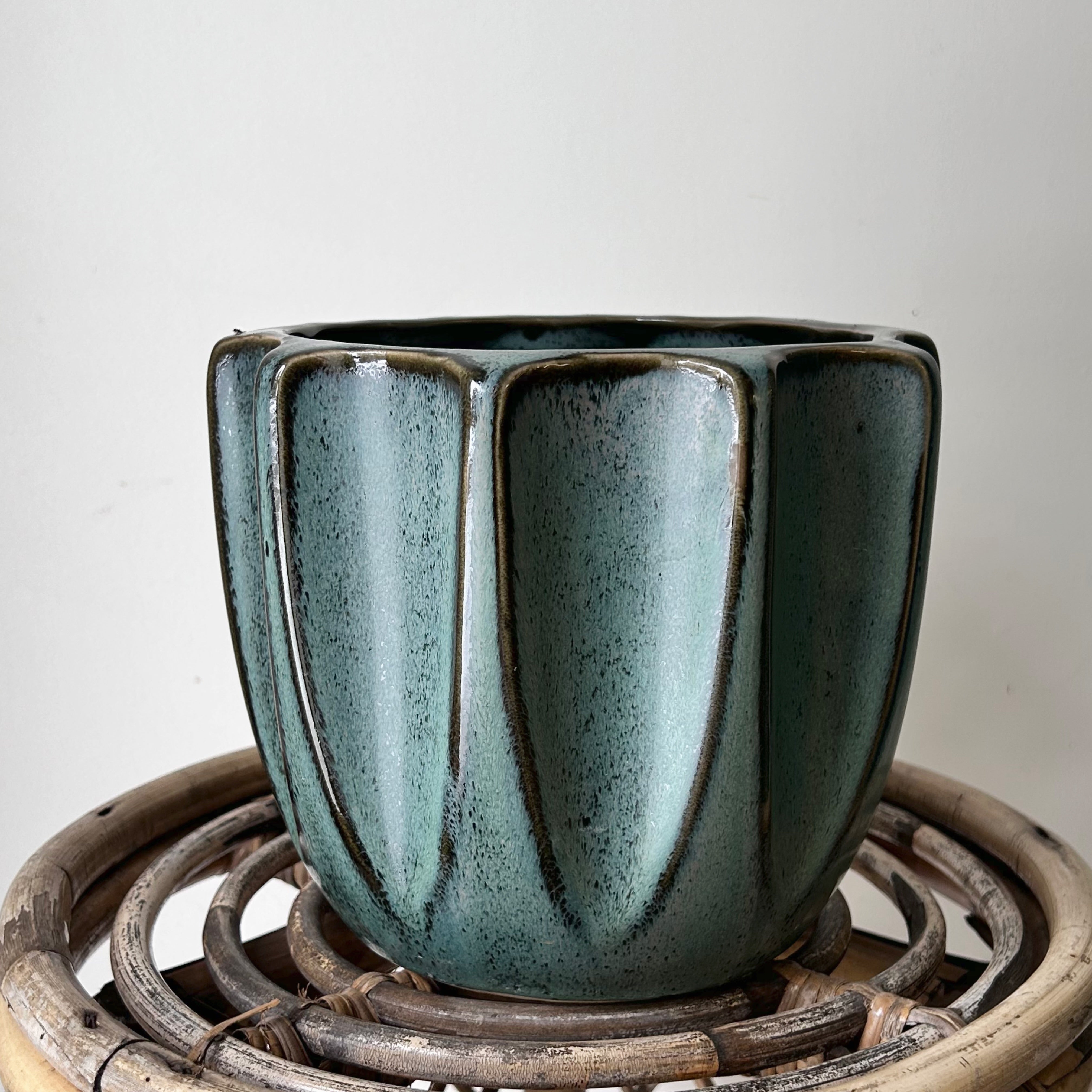 BEAUMONT decorative pot (6.5”x6.5”)