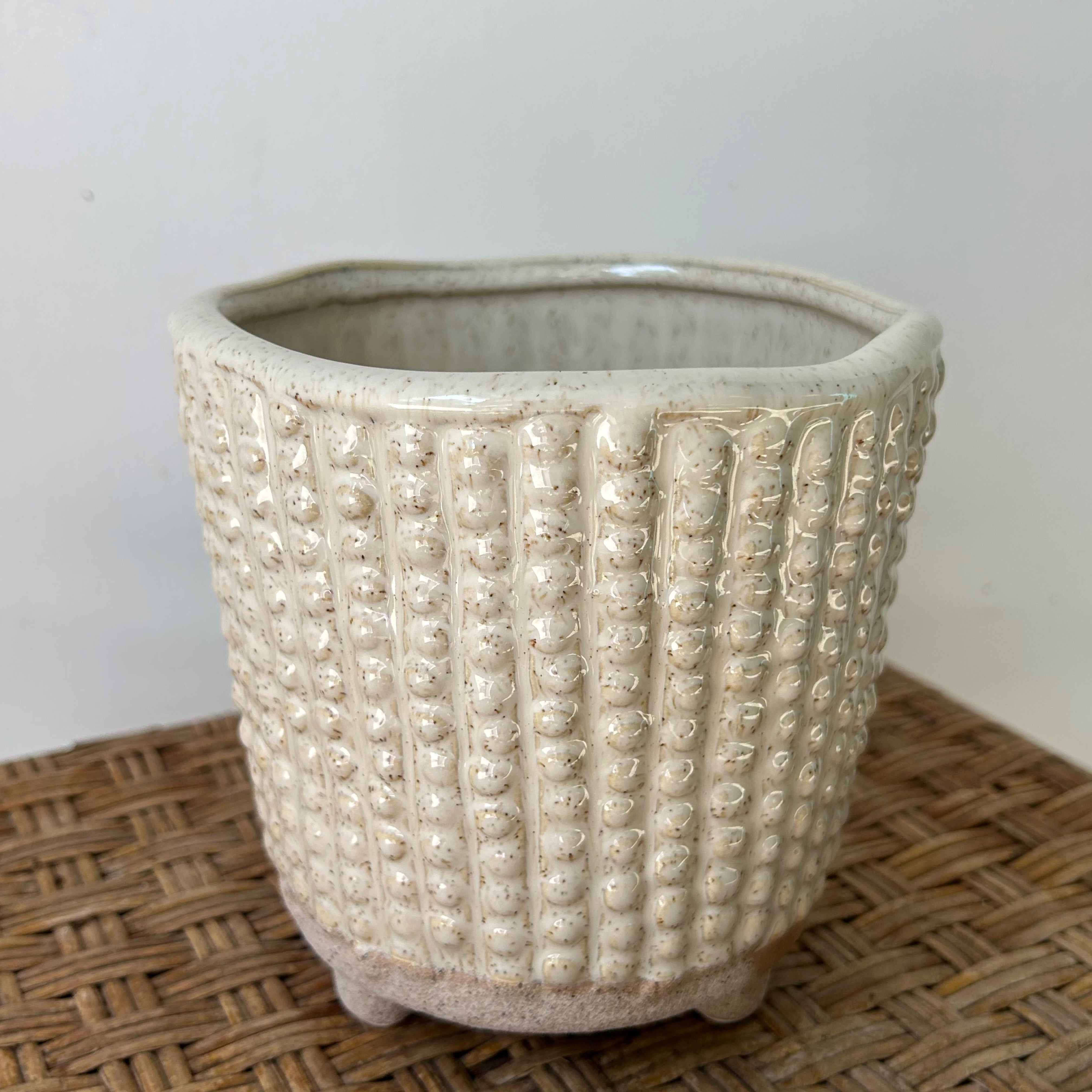 ELIAS Decorative Footed Pot ( 5"X5")