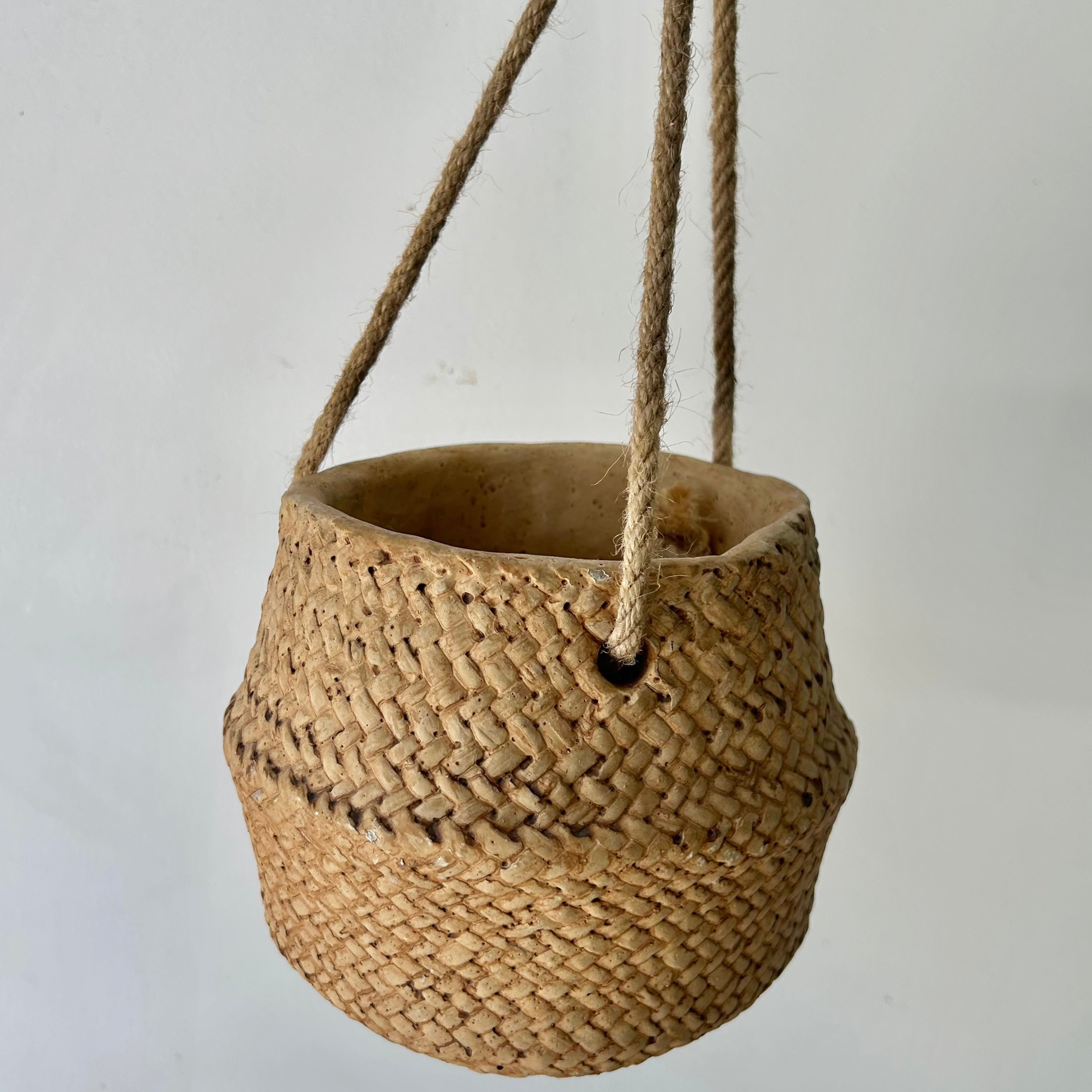 HAVEN Decorative hanging cement pot (rattan textured design) 4.75”x5”