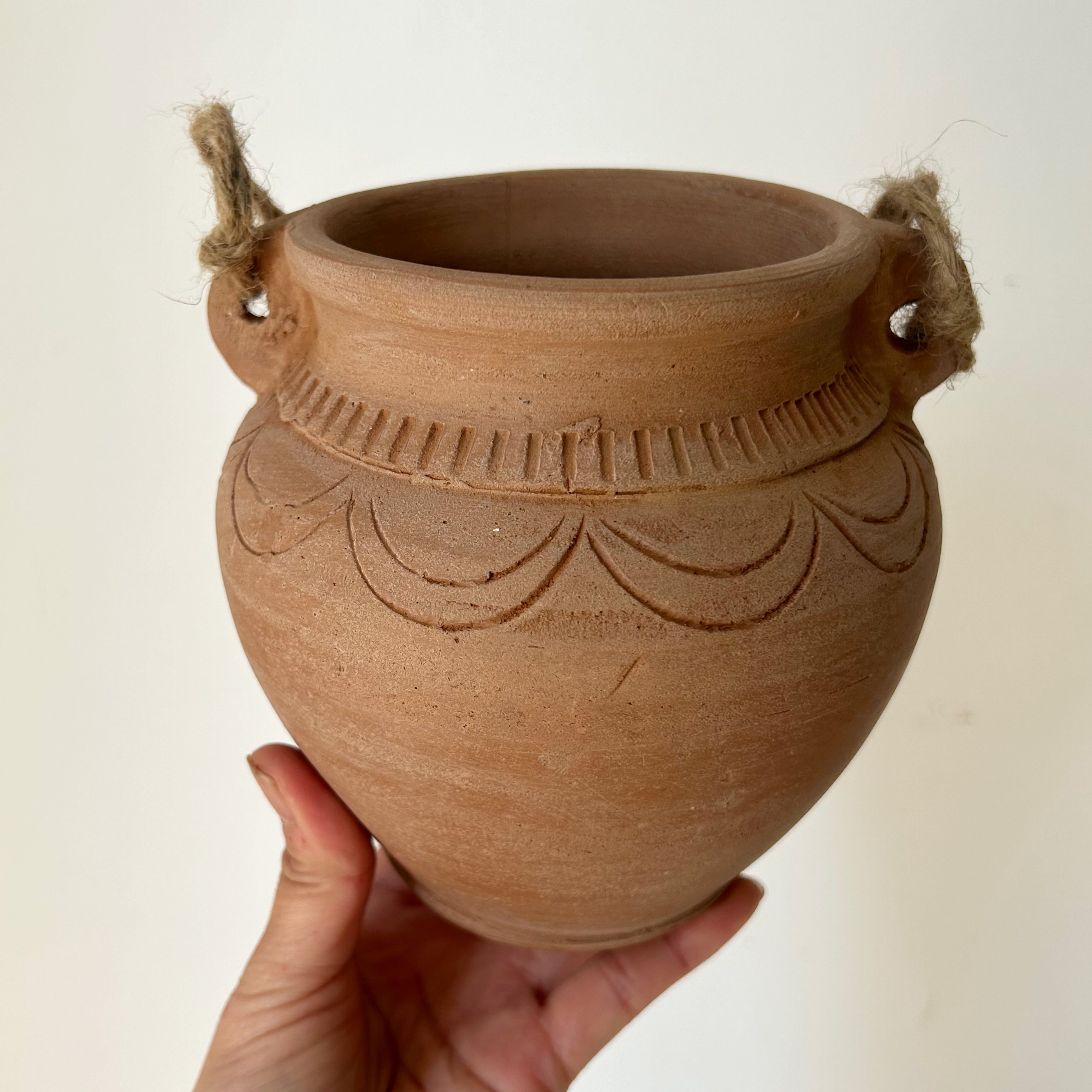ARIZONA Decorative Clay Pot (3.5”x5.5”)