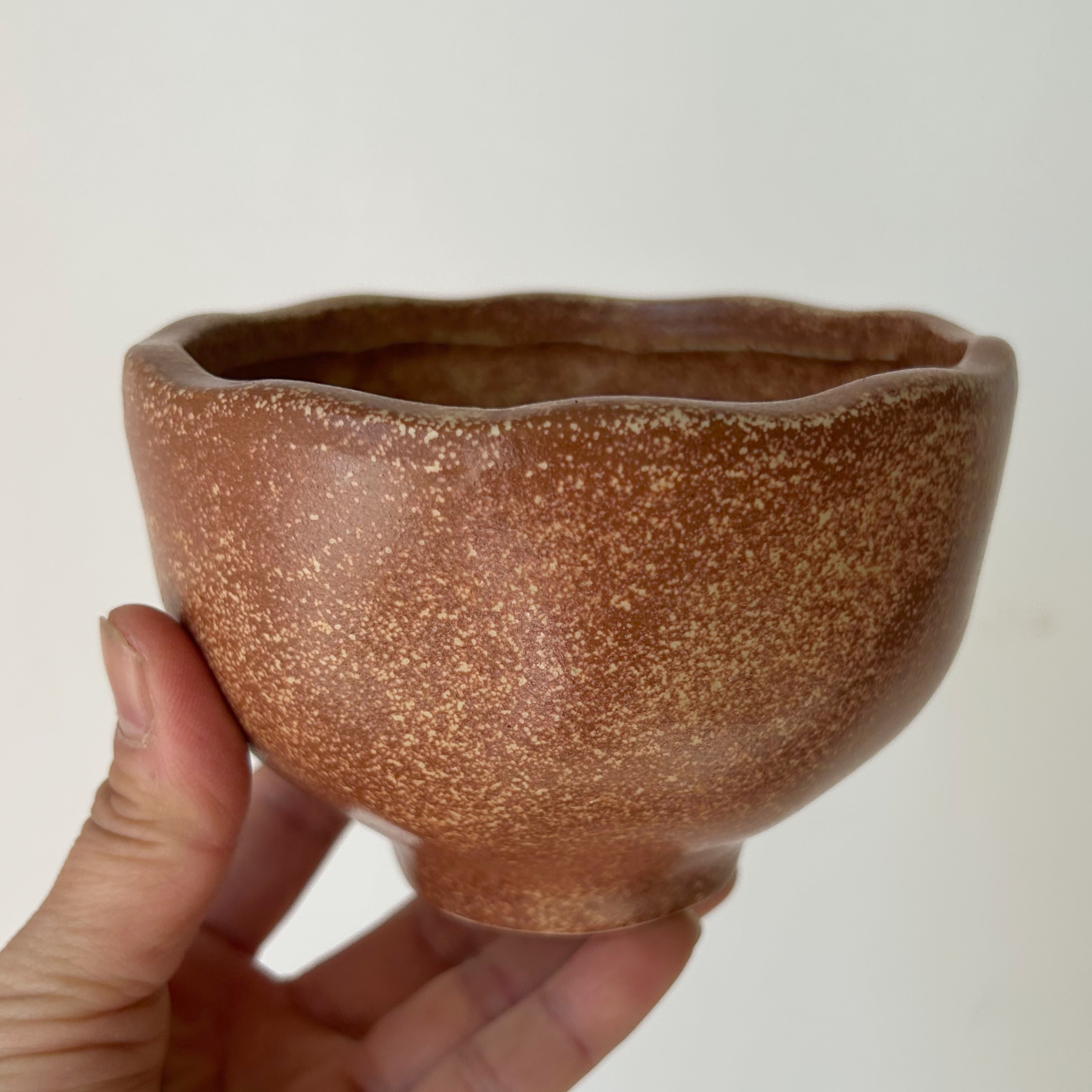 CYRUS scalloped edge decorative pot (4”x3”)